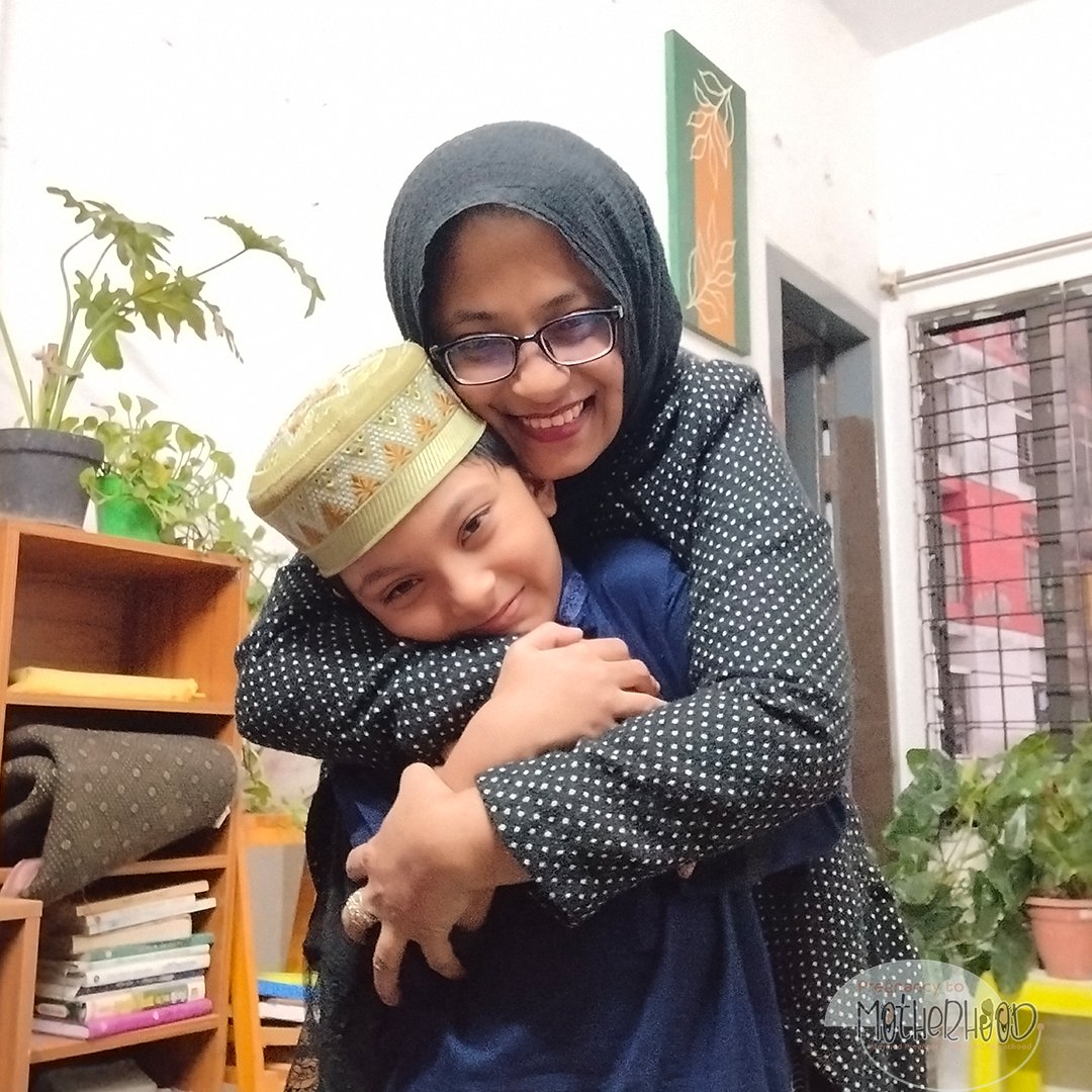 ডিভোর্স নিয়ে আমি মাঝে-মধ্যেই হামজার সঙ্গে কথা বলি